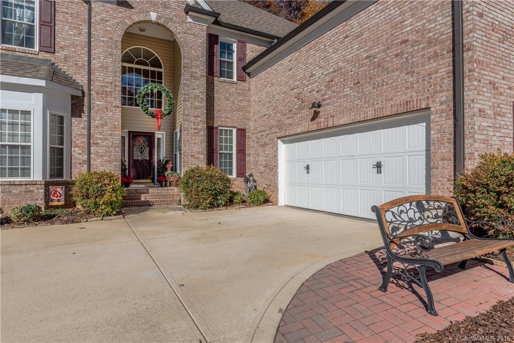 Poplar Woods - Residential