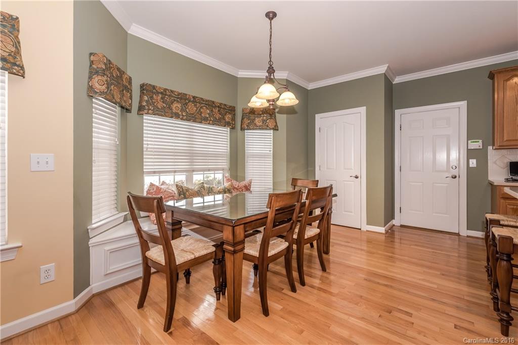 Poplar Woods - Residential