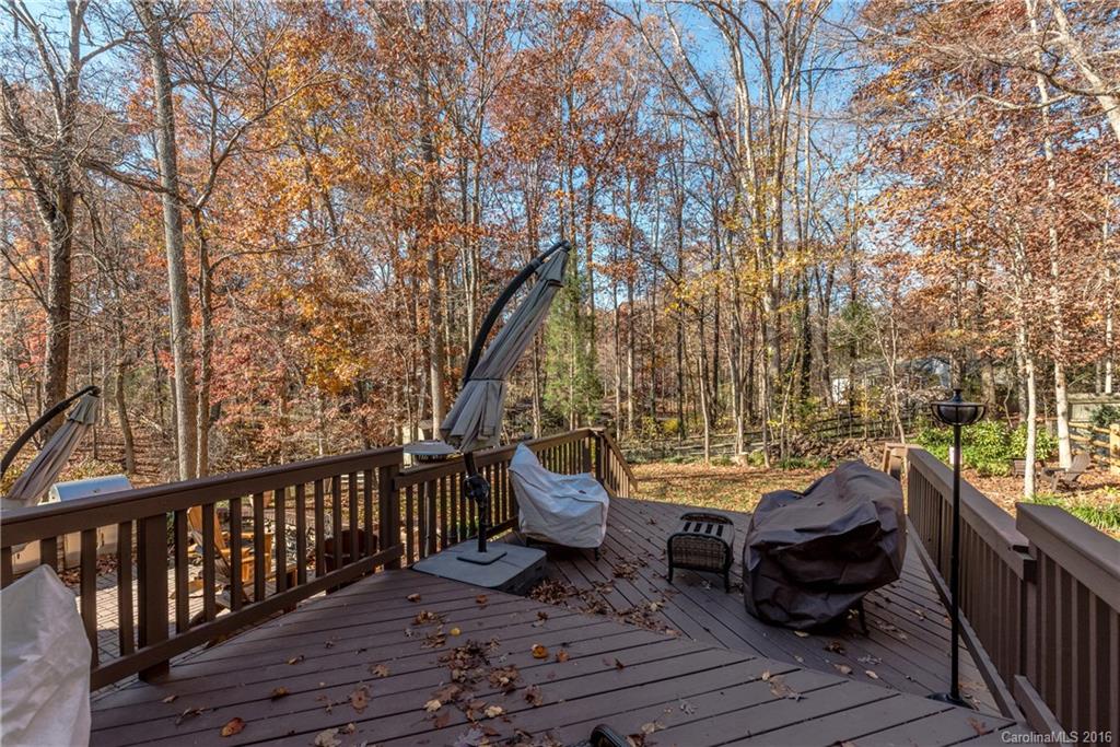 Poplar Woods - Residential