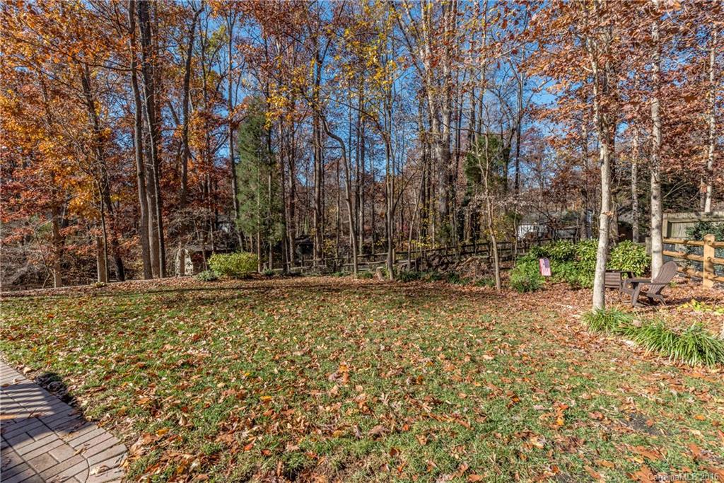 Poplar Woods - Residential