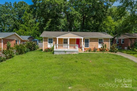 1009 Dunleigh Drive Charlotte NC 28214