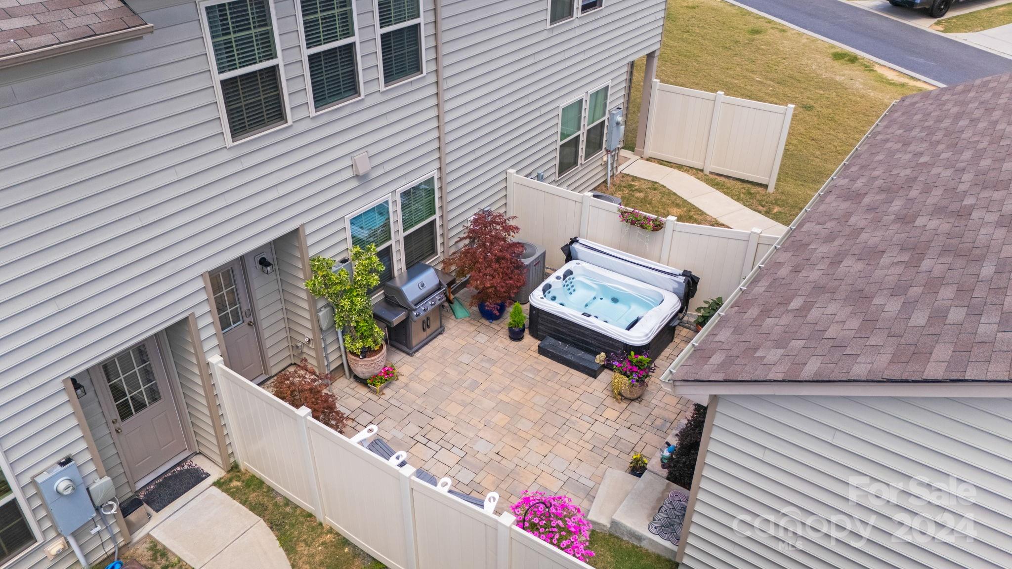 The Greens - Residential