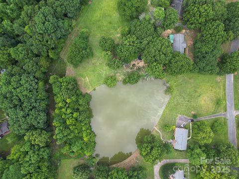 6339 Farmlake Drive 13 Mint Hill NC 28227