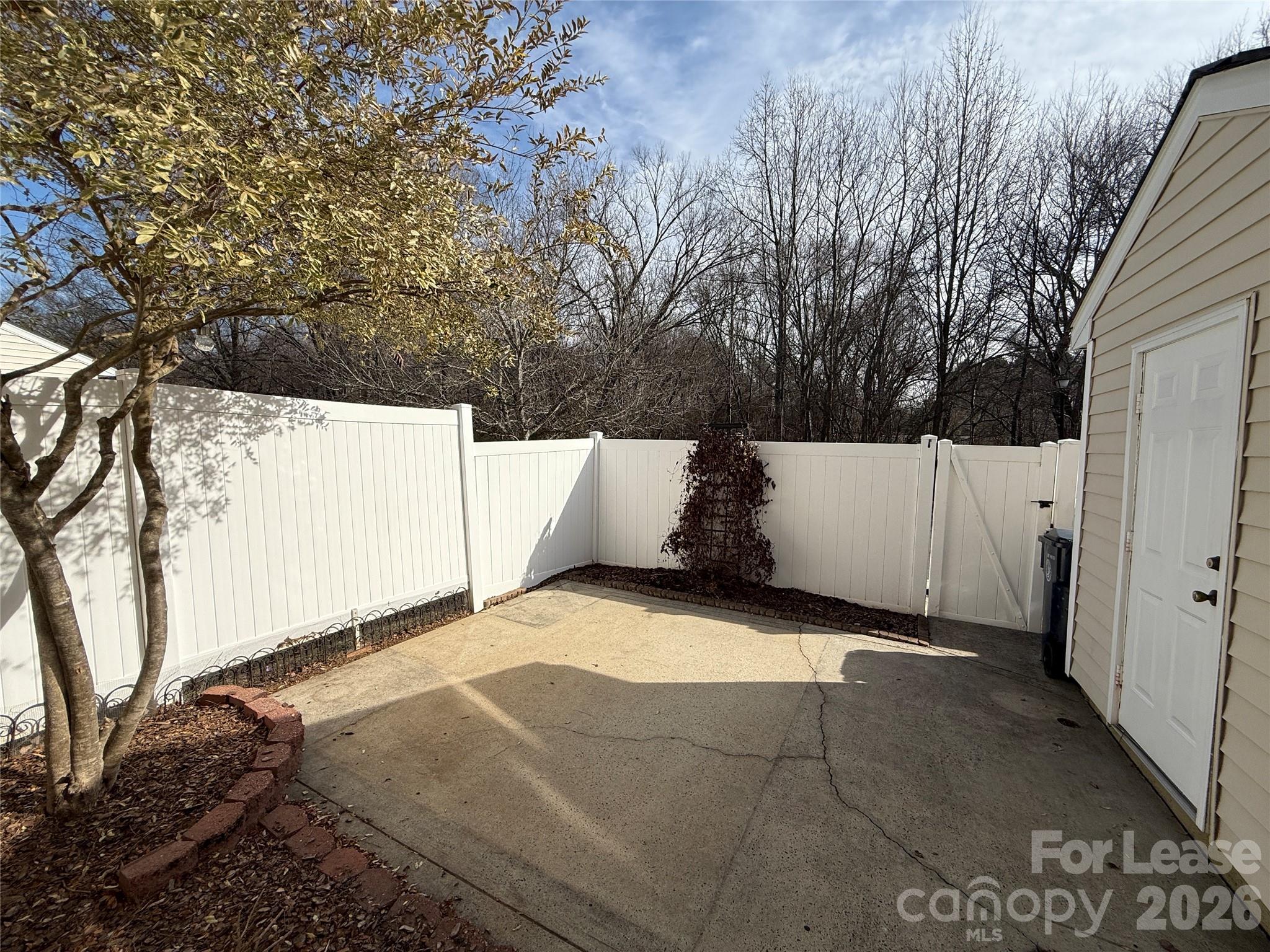 Oakhurst - Residential Lease