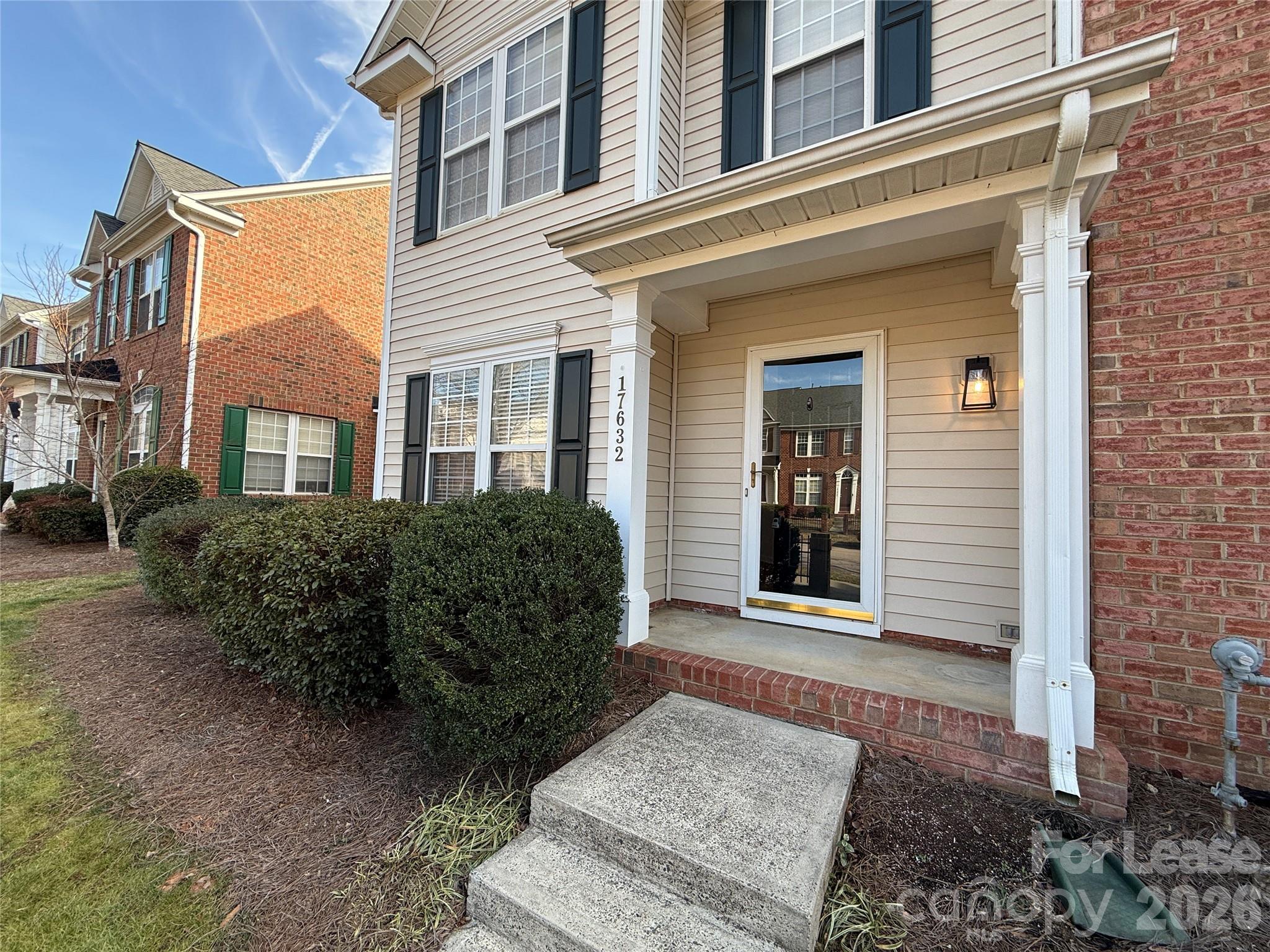 Oakhurst - Residential Lease