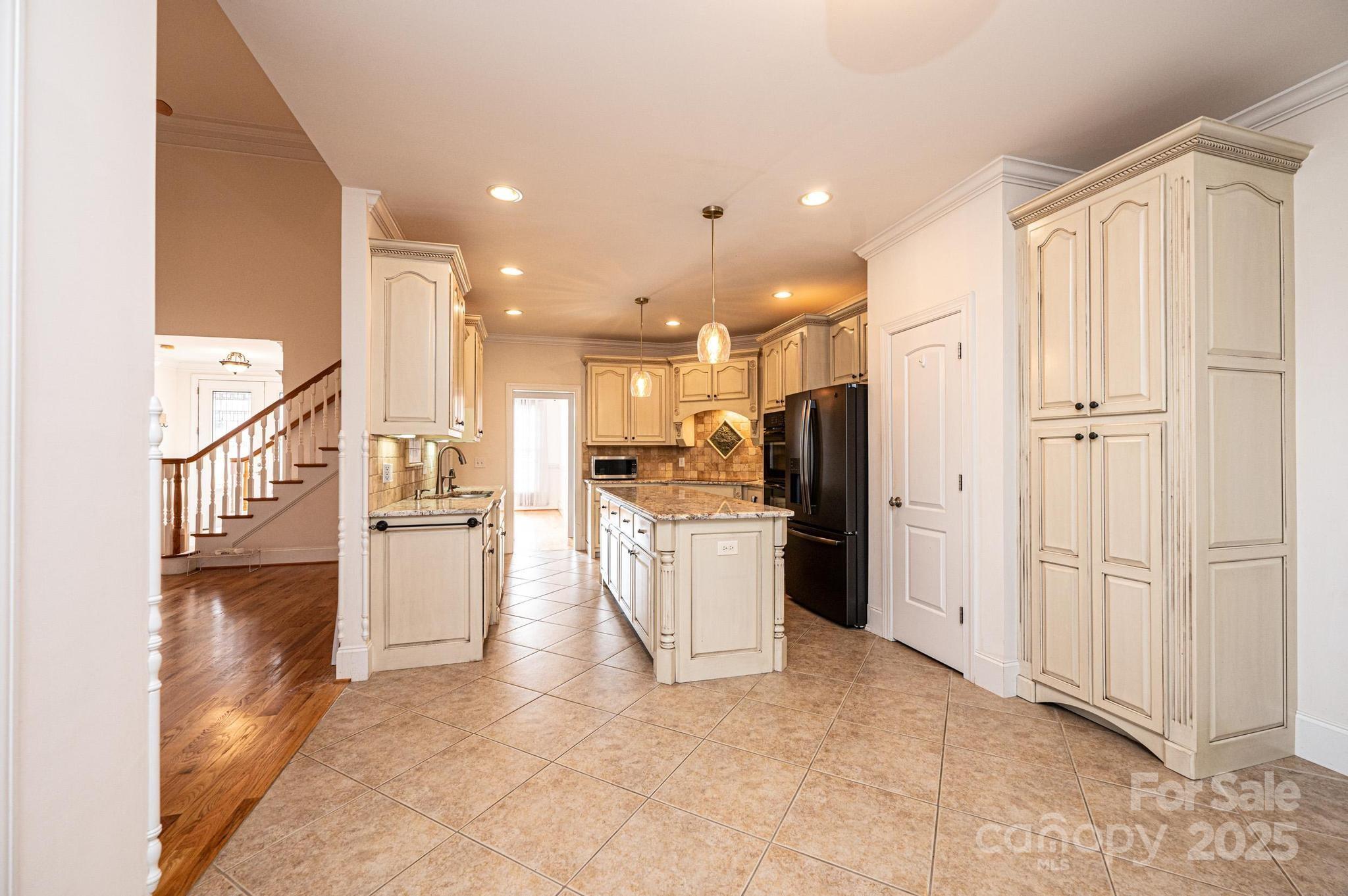 Baker Mountain Estates - Residential
