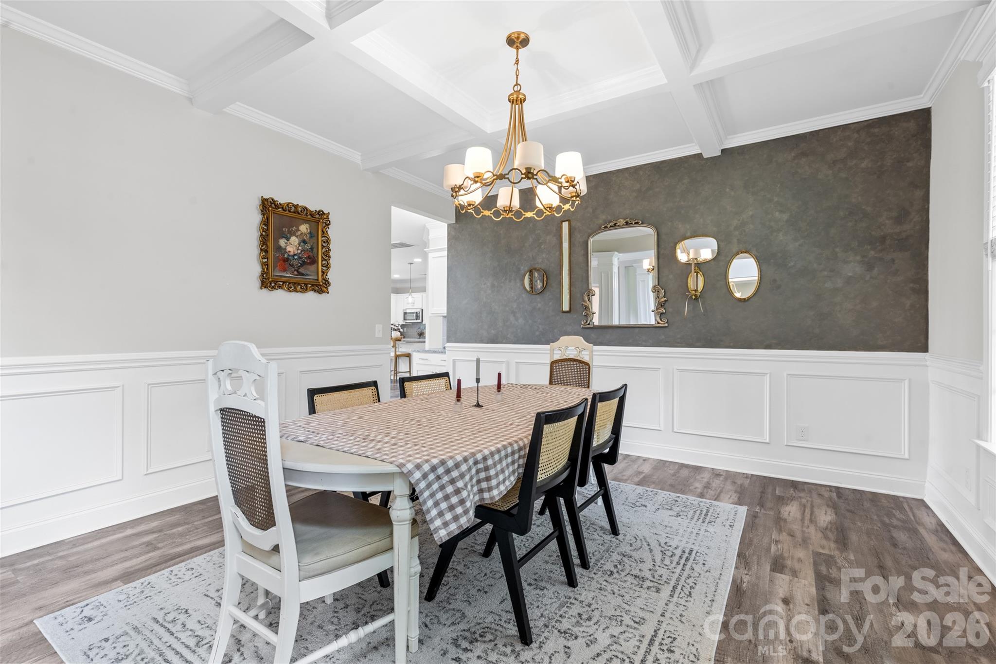 2633 Lakefront Drive