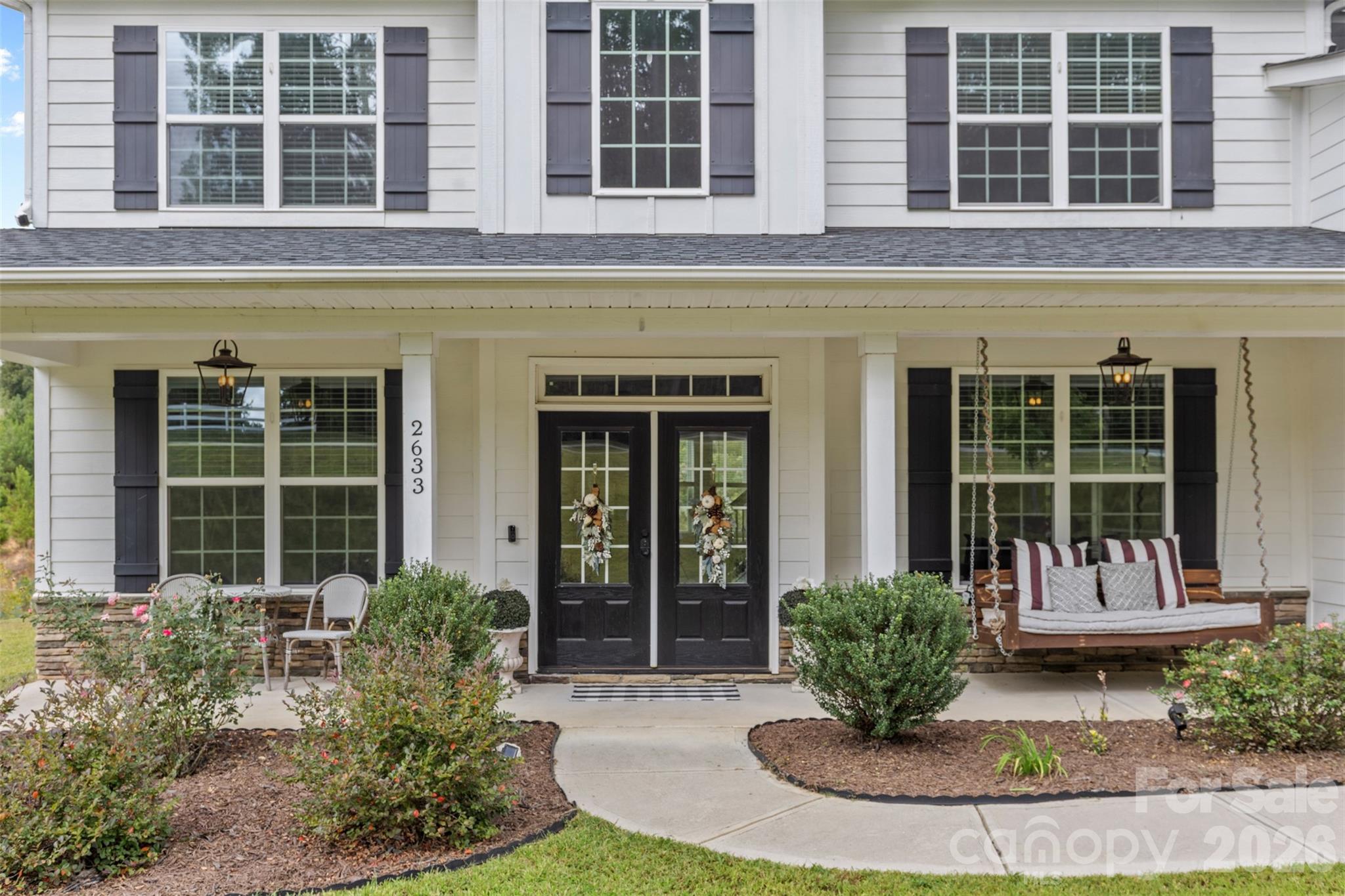 2633 Lakefront Drive