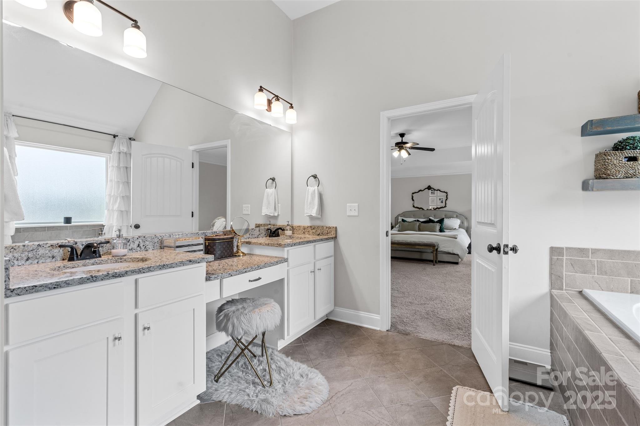 Lakefront Woods - Residential