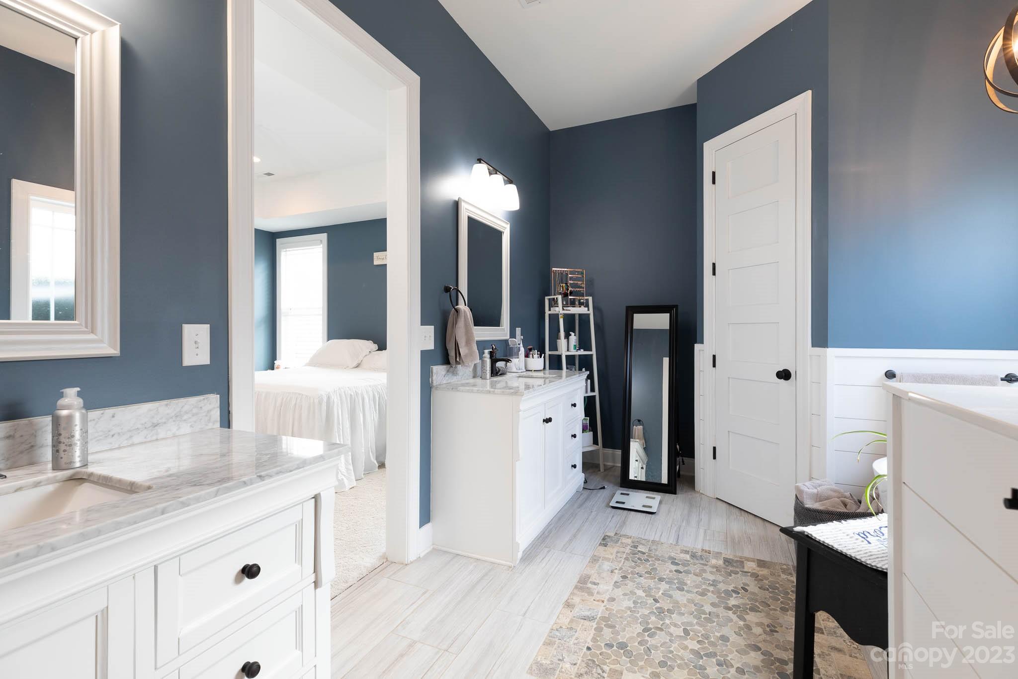 Foster Cove - Residential