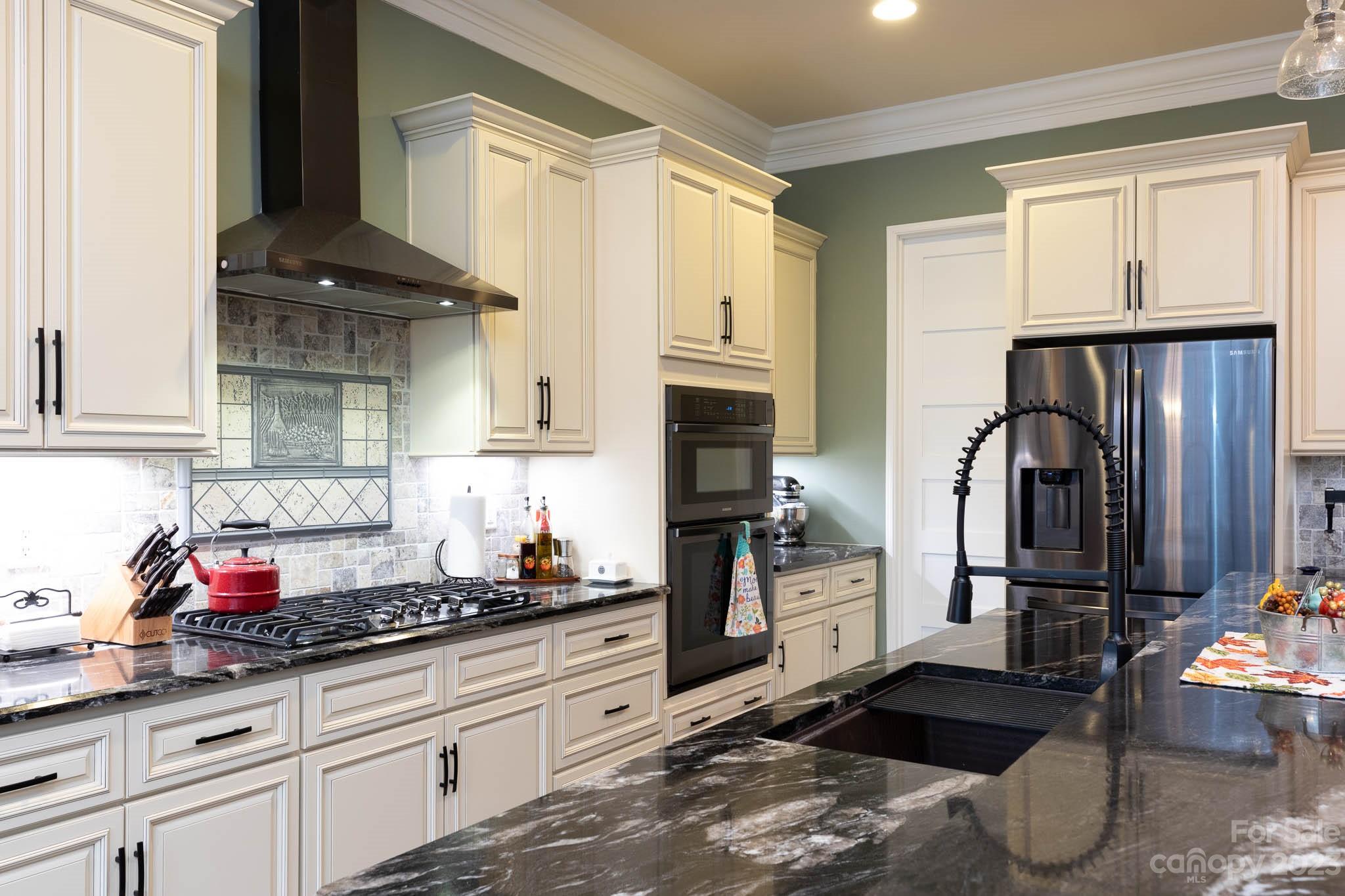 Foster Cove - Residential