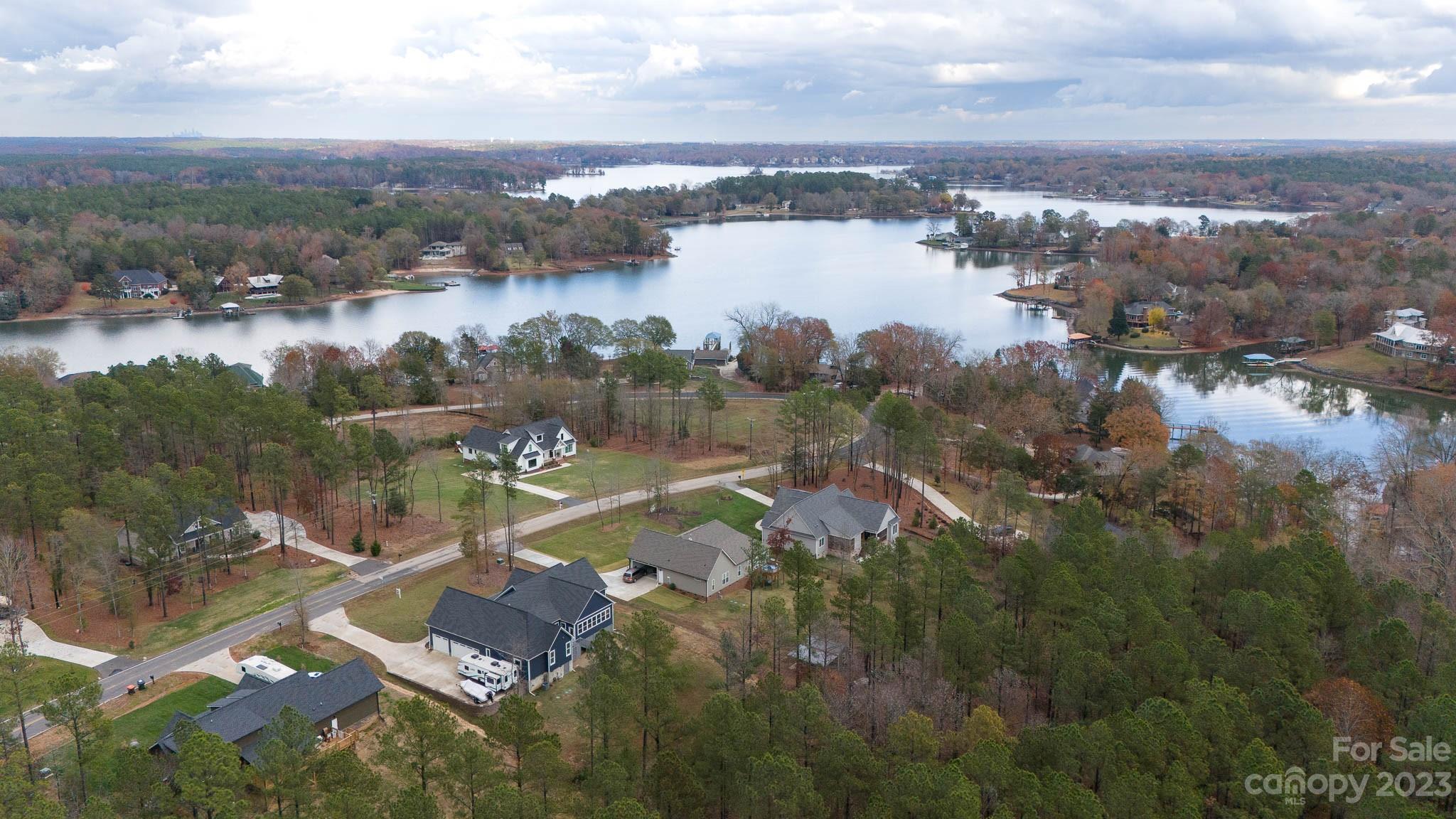 Foster Cove - Residential