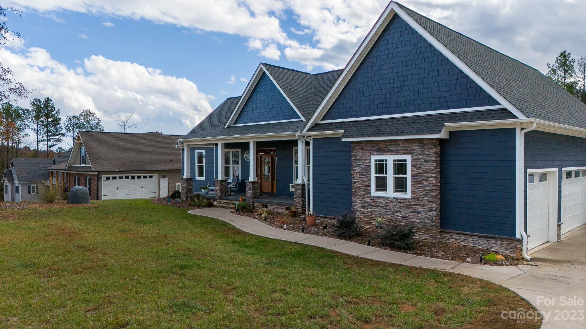 Foster Cove - Residential