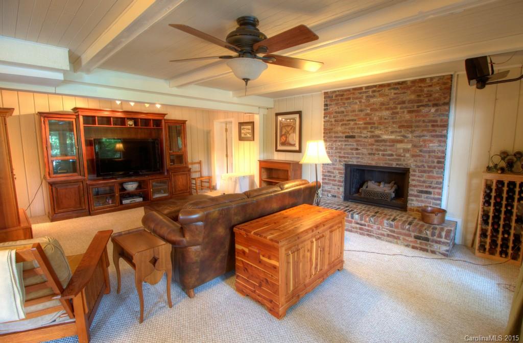 Tega Cay - Residential