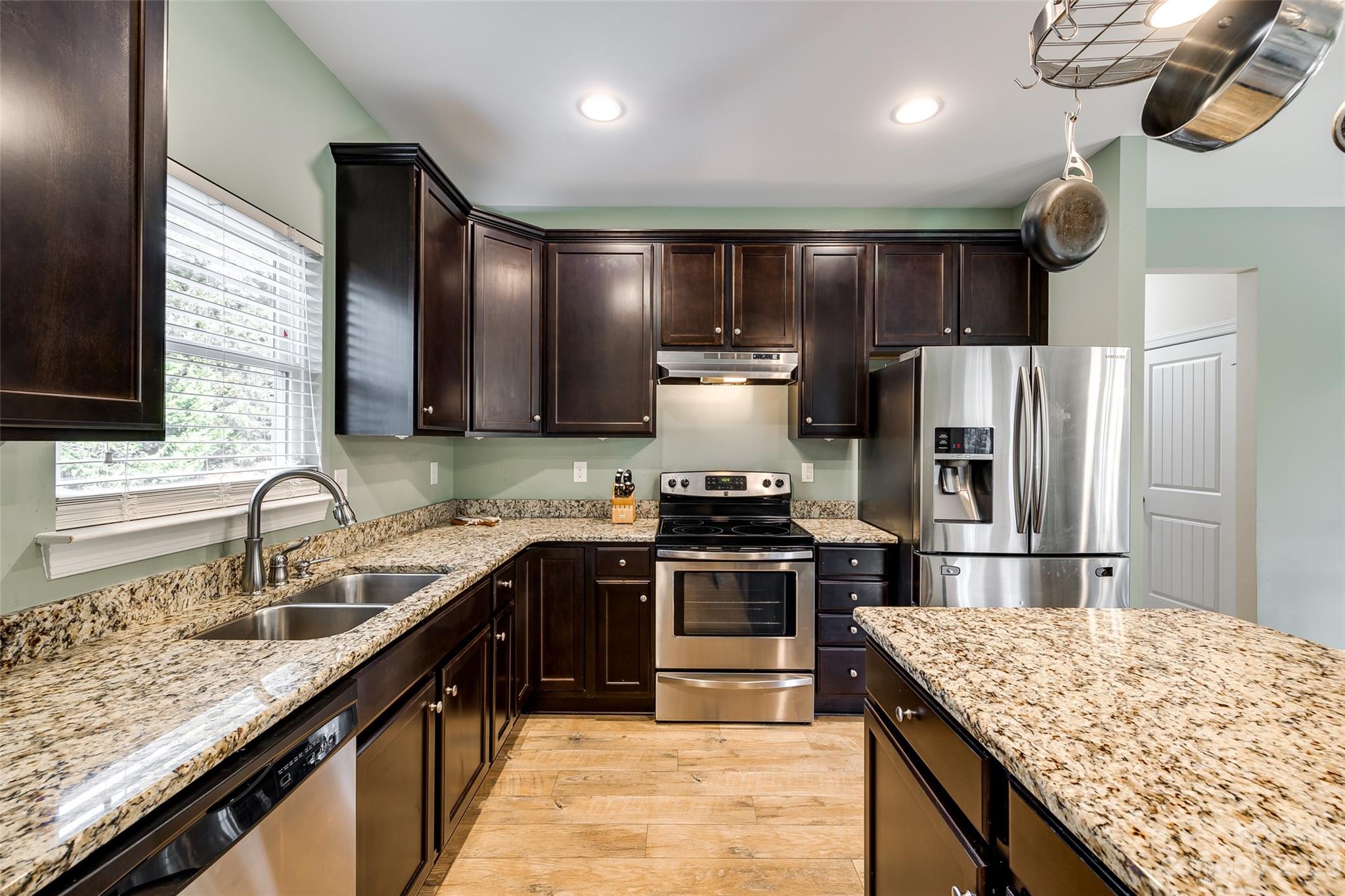 Waterford Glen - Residential