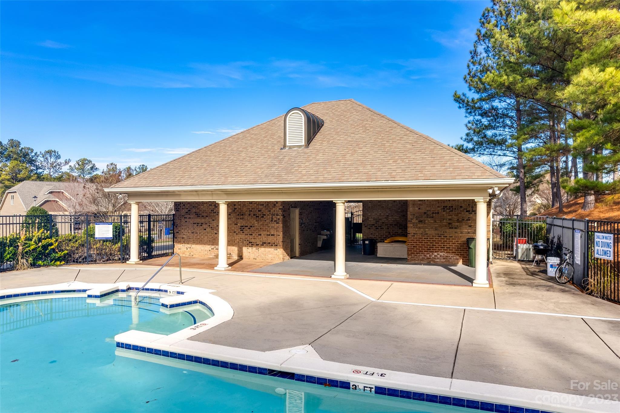 Waterford Glen - Residential