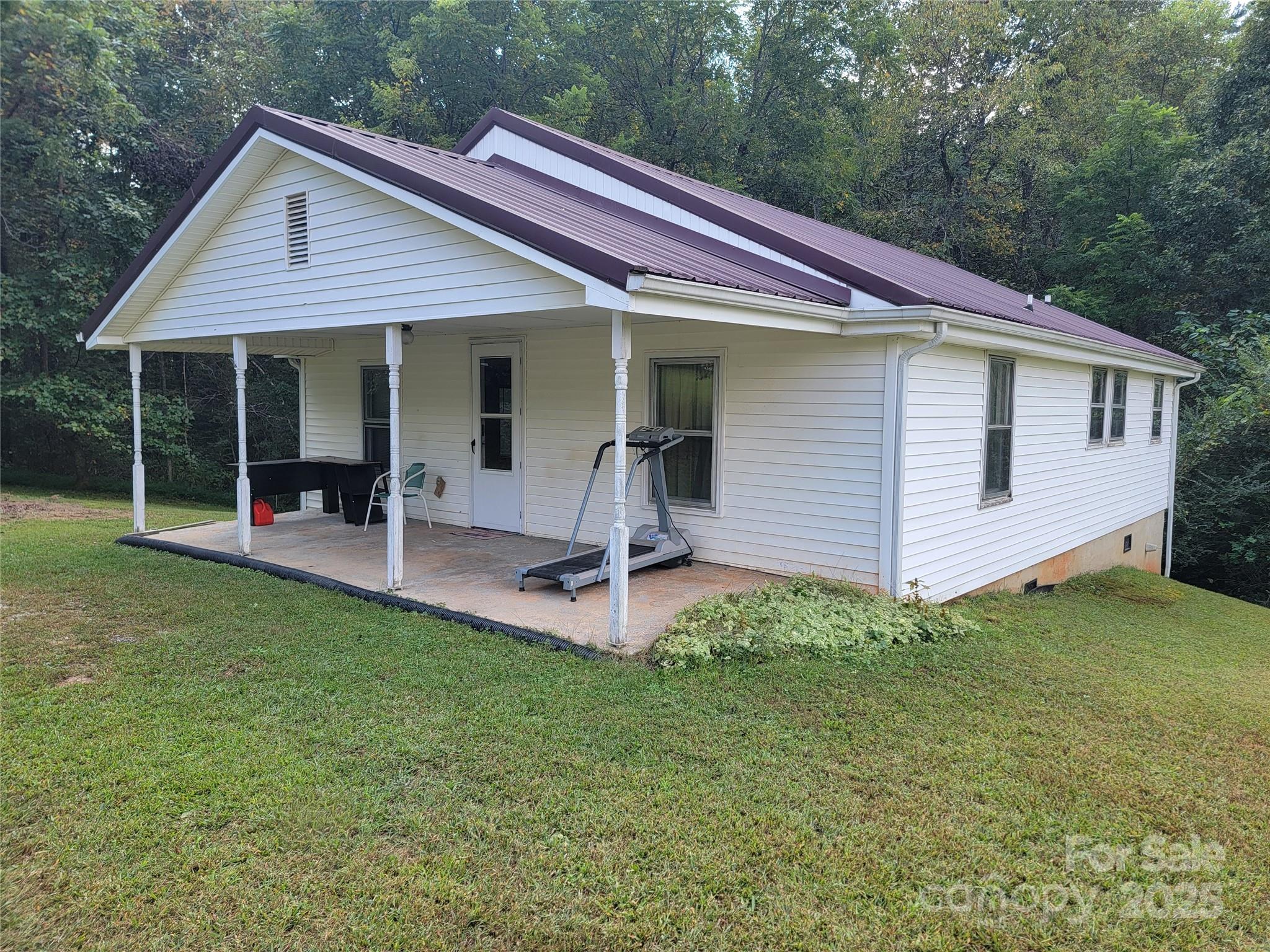 1004 Pine Mountain Road