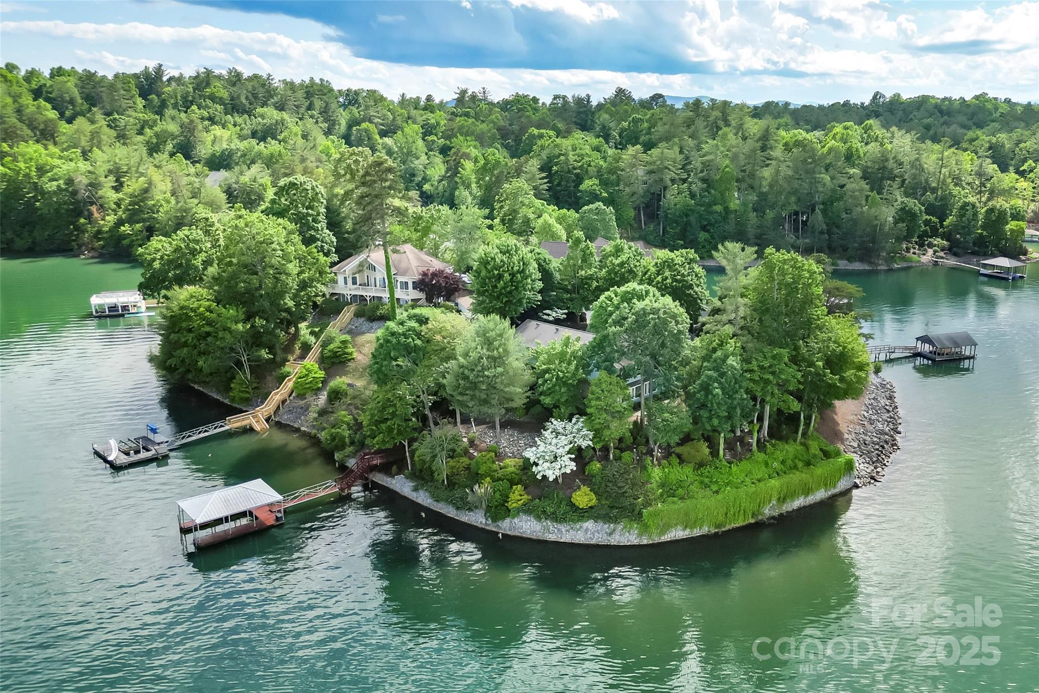 Mallard Cove - Residential