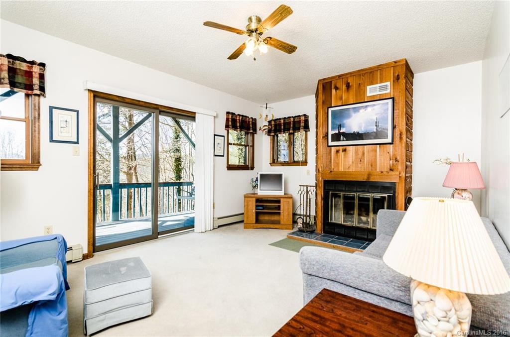 Jays Mtn Estates - Residential