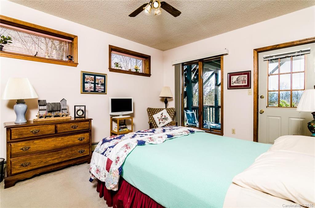 Jays Mtn Estates - Residential