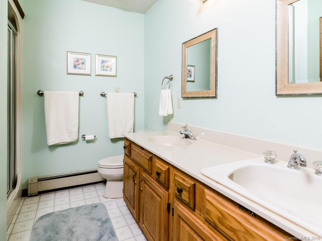 Jays Mtn Estates - Residential