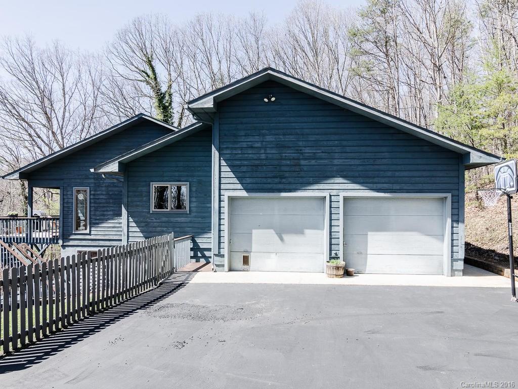 Jays Mtn Estates - Residential