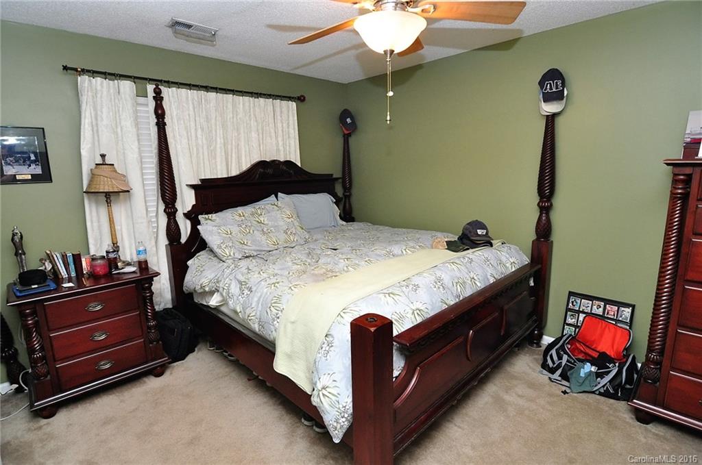 Windsor Trace - Residential