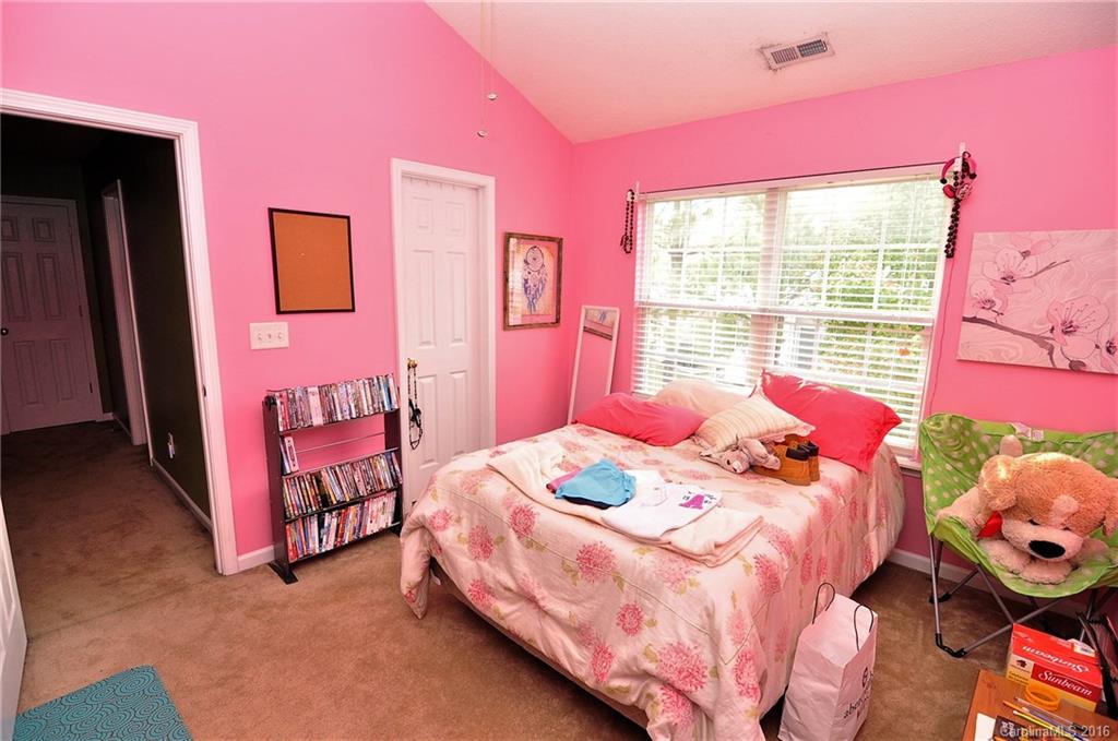 Windsor Trace - Residential