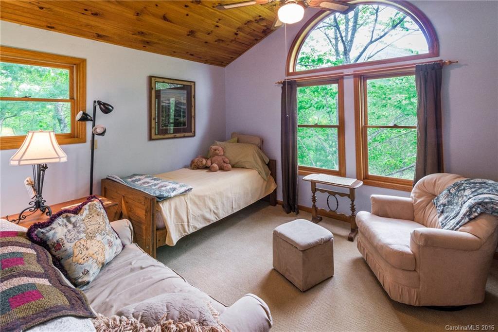 Mountain Retreat - Residential