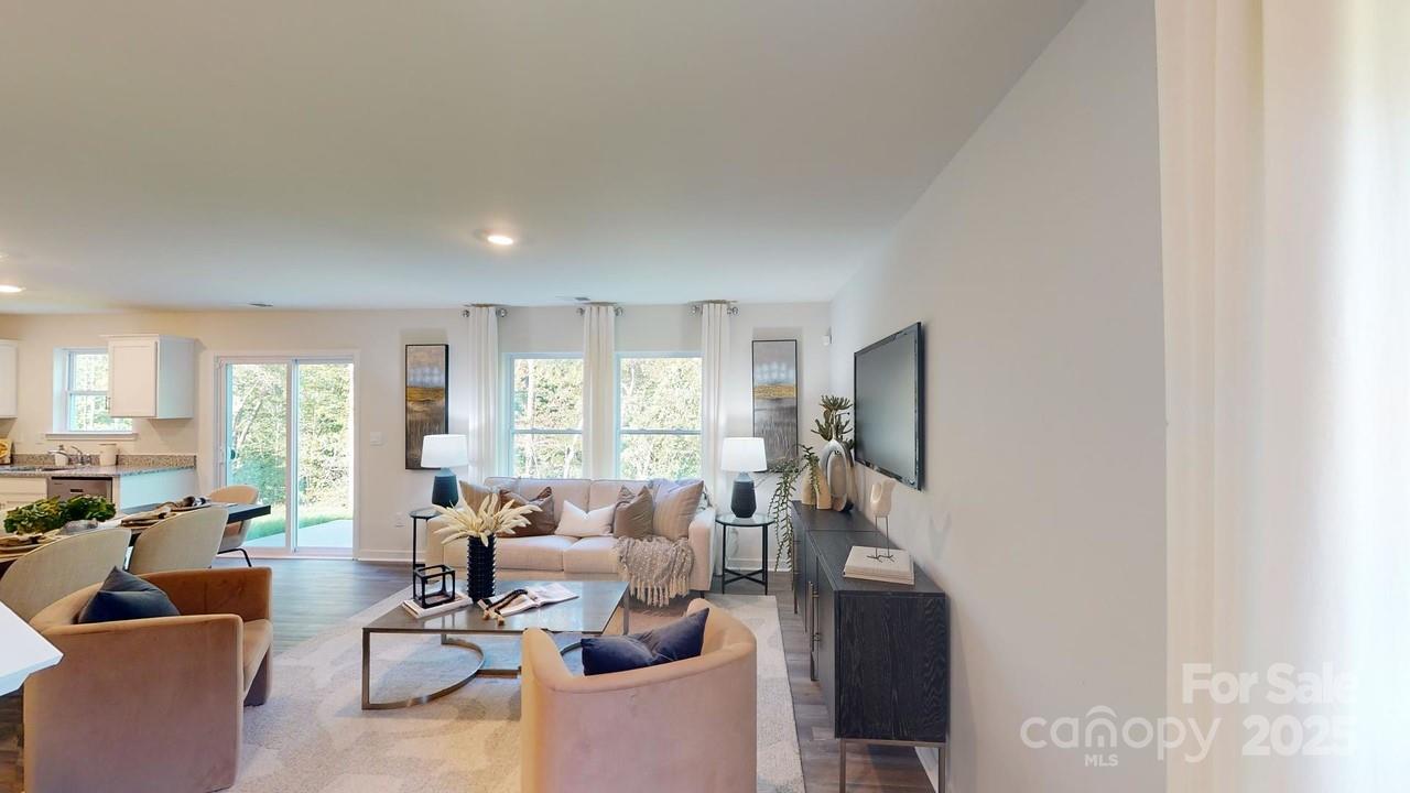3090 Ora Smith Road