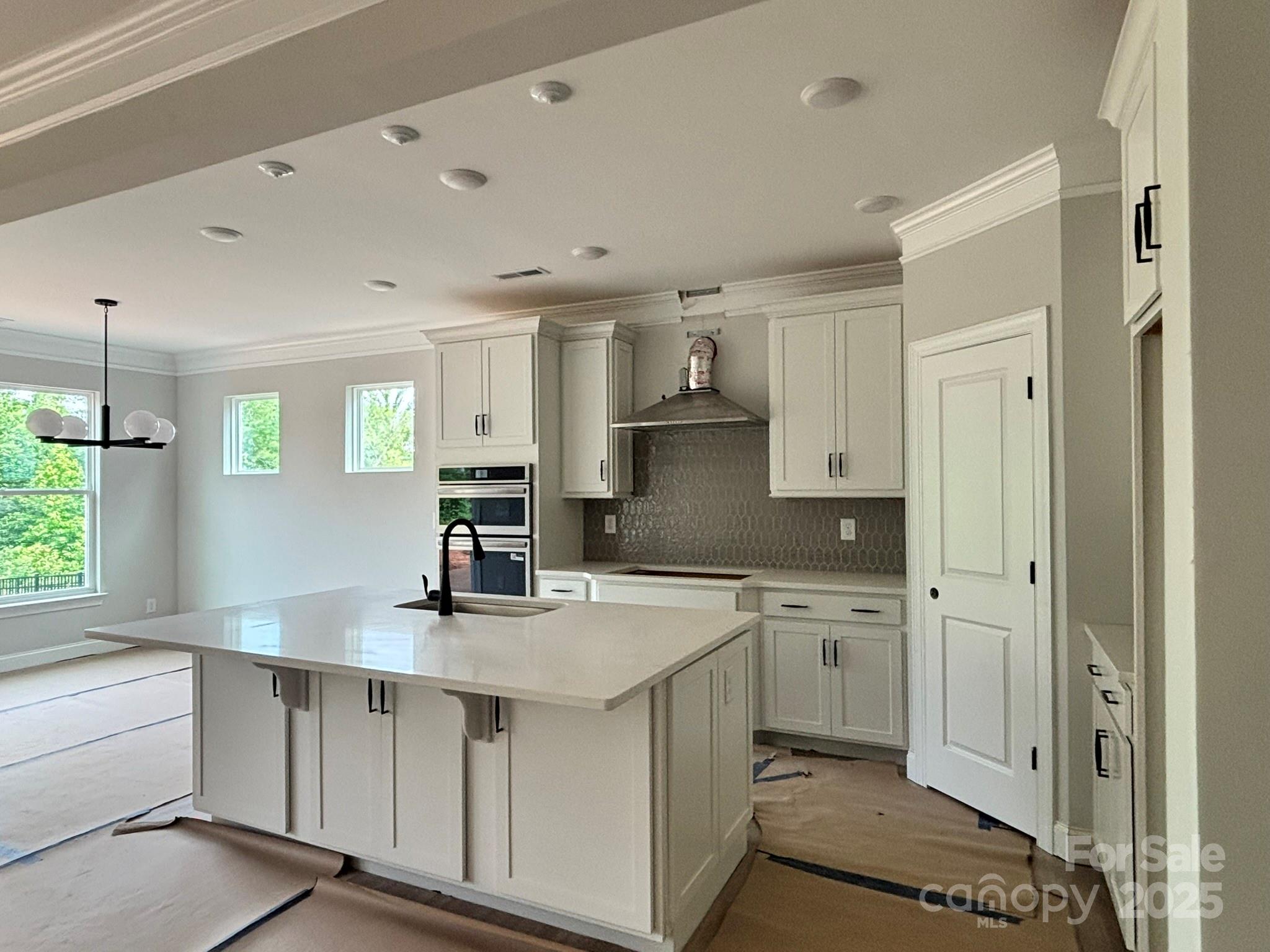 1453 Ardmore Drive 240