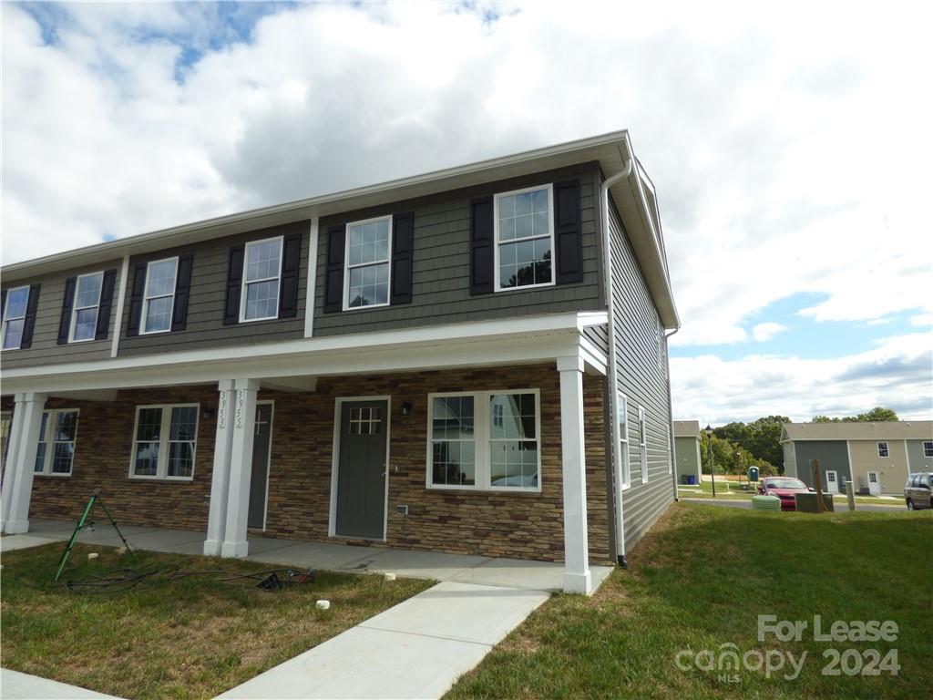 Oak Hill - Residential Lease