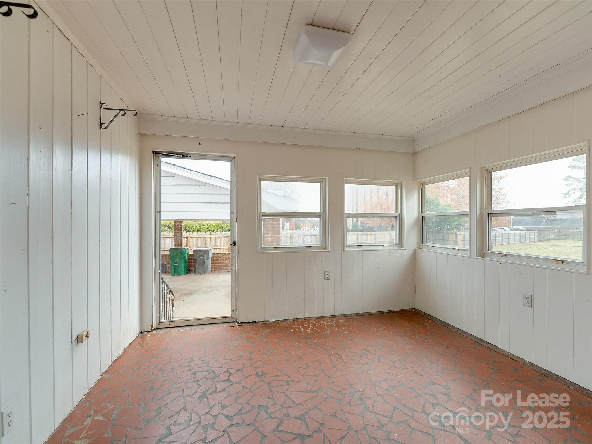 Ashbrook - Residential Lease