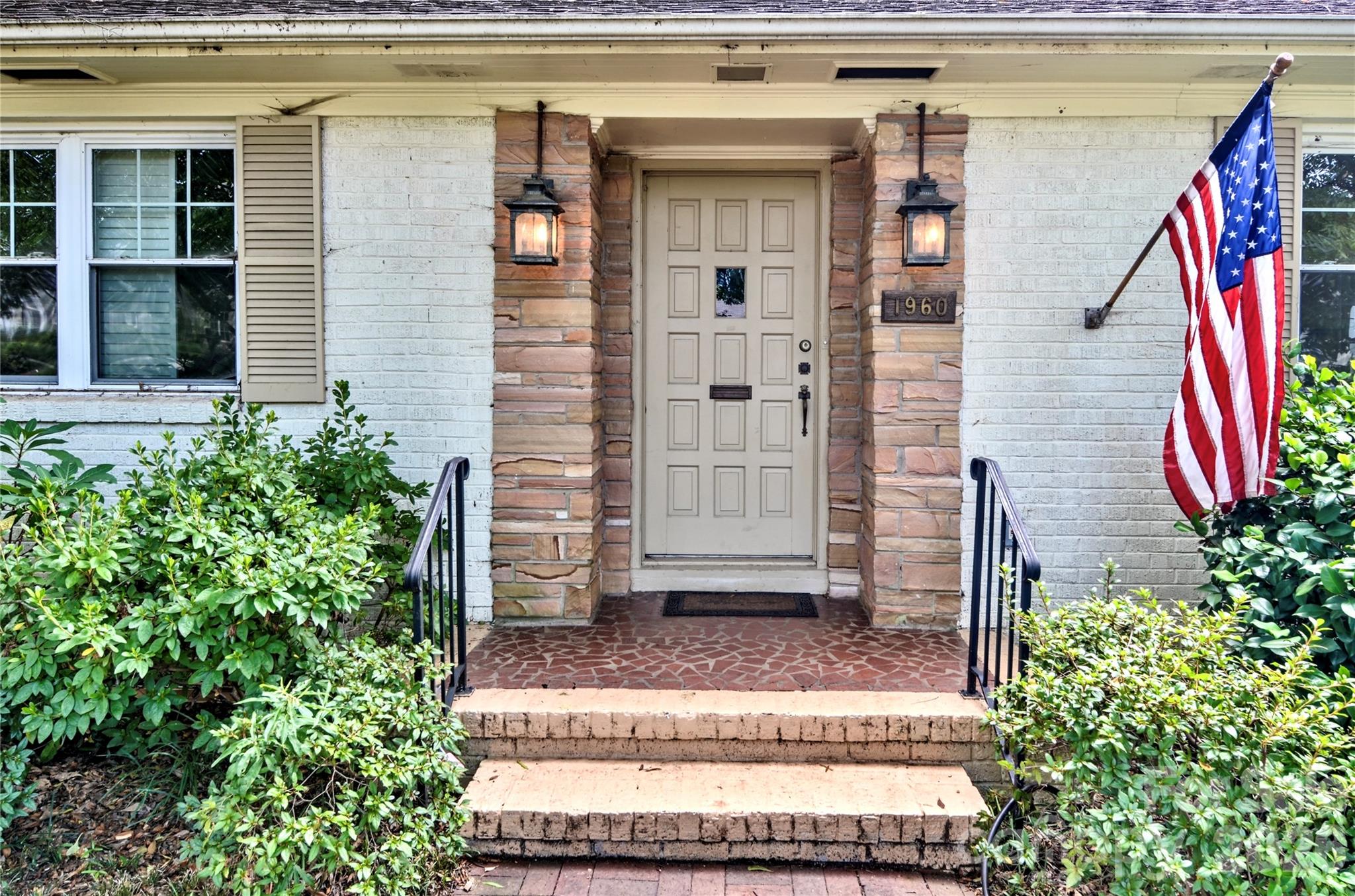 1960 Maryland Avenue