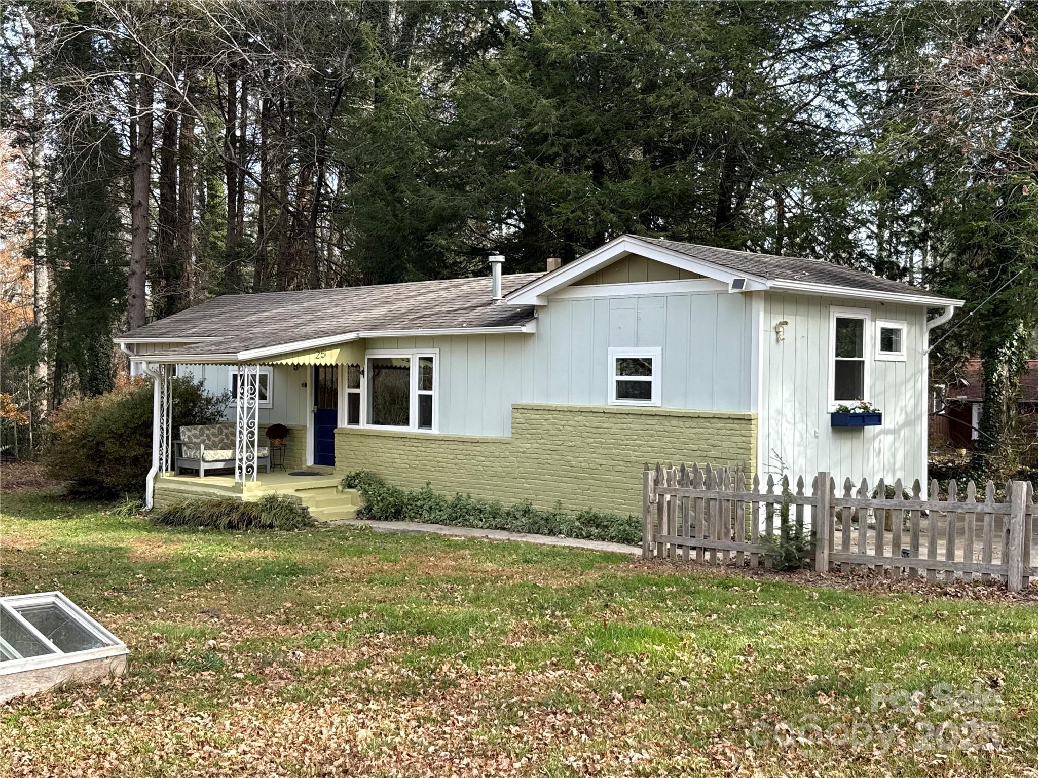 25 Sweet Clover Lane