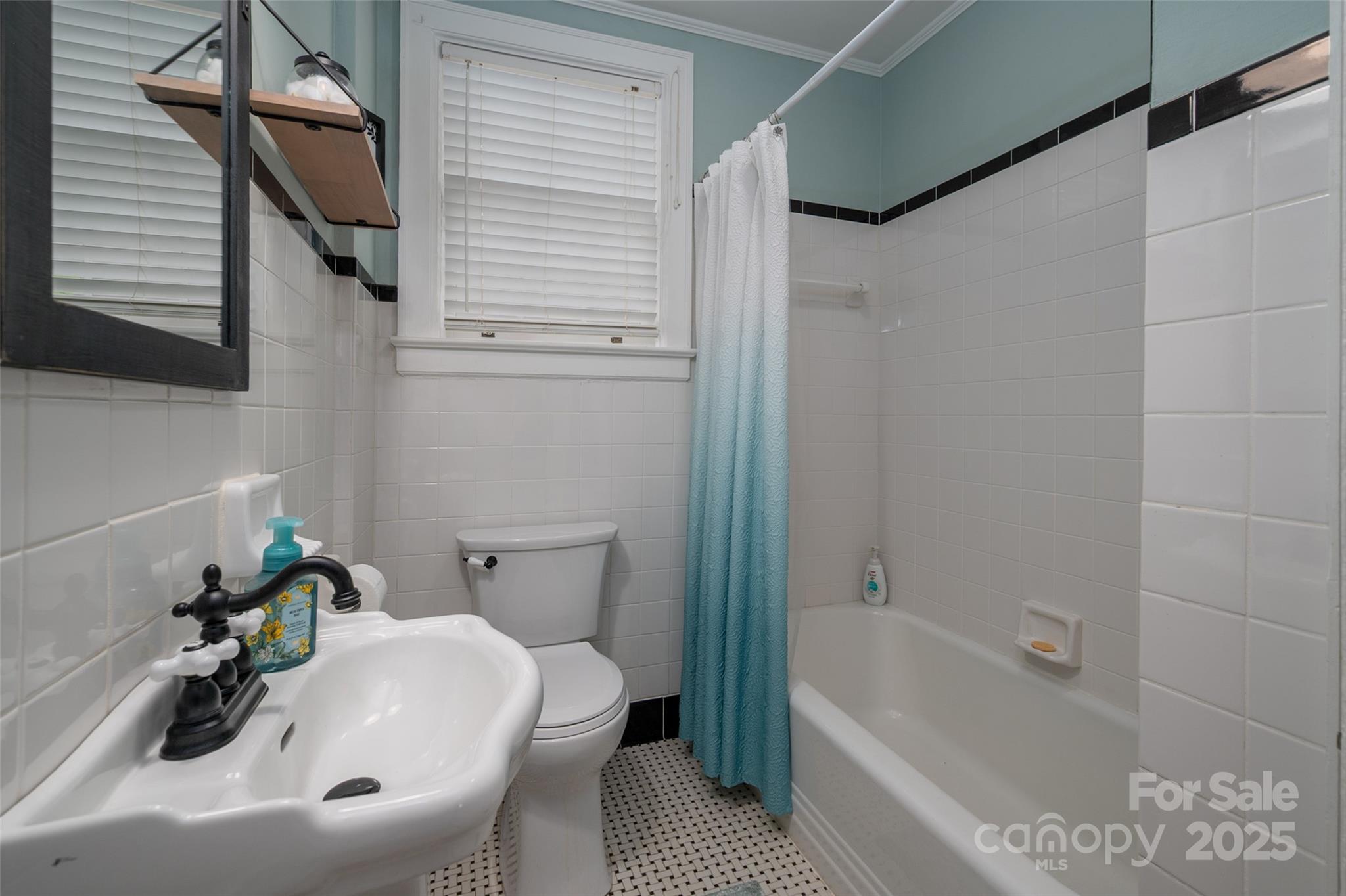 Elizabeth - Residential