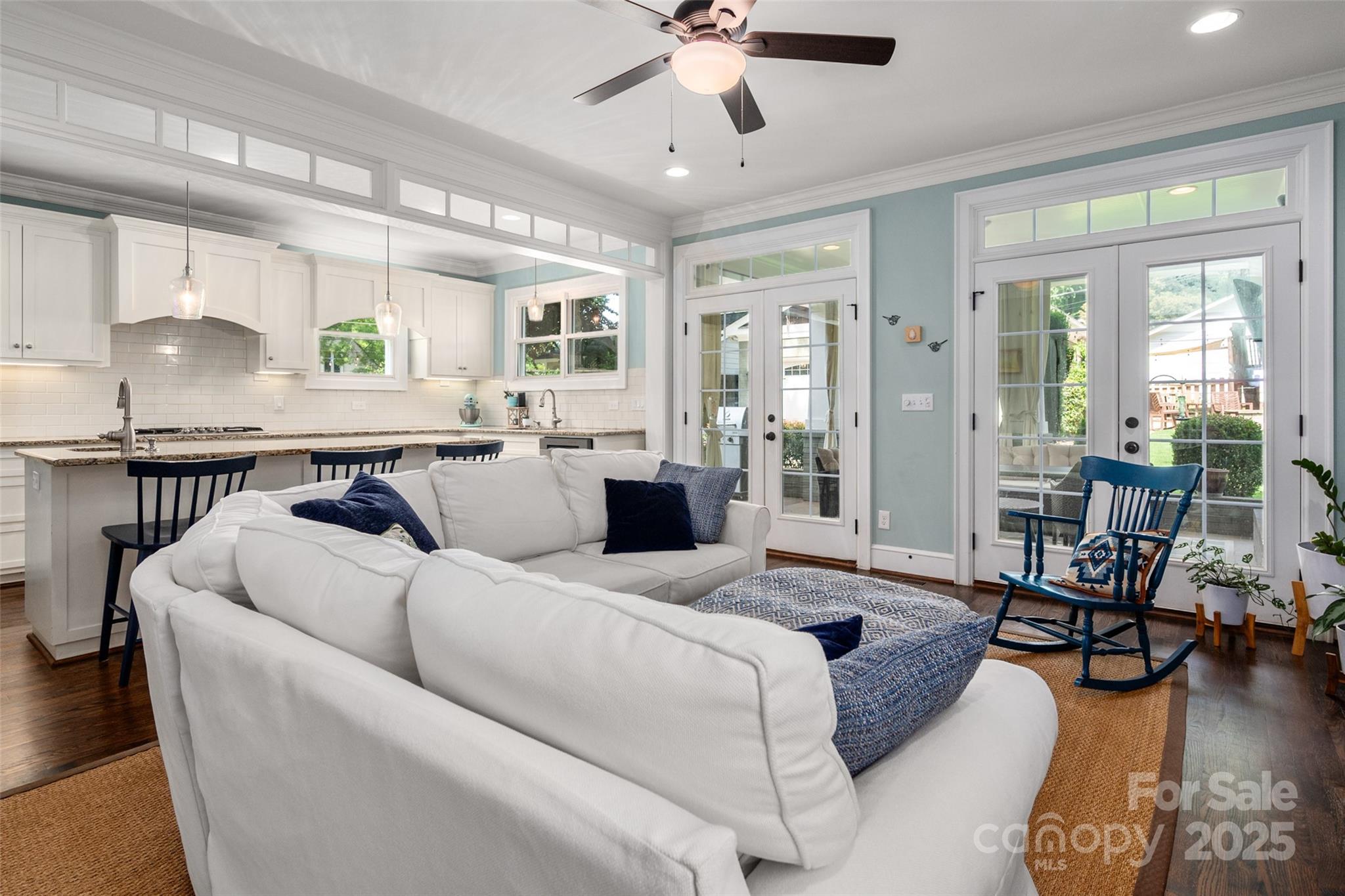 Elizabeth - Residential