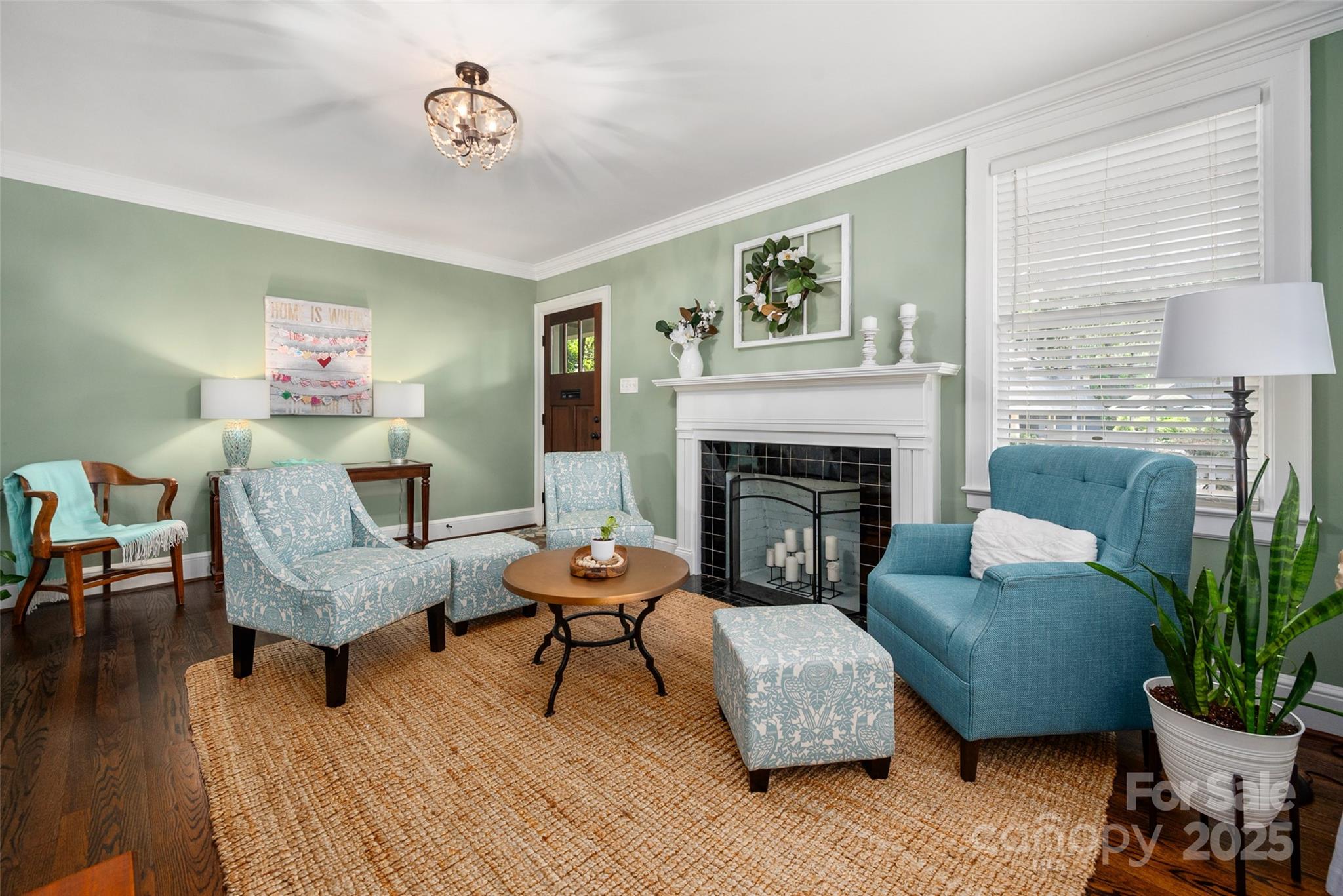 Elizabeth - Residential