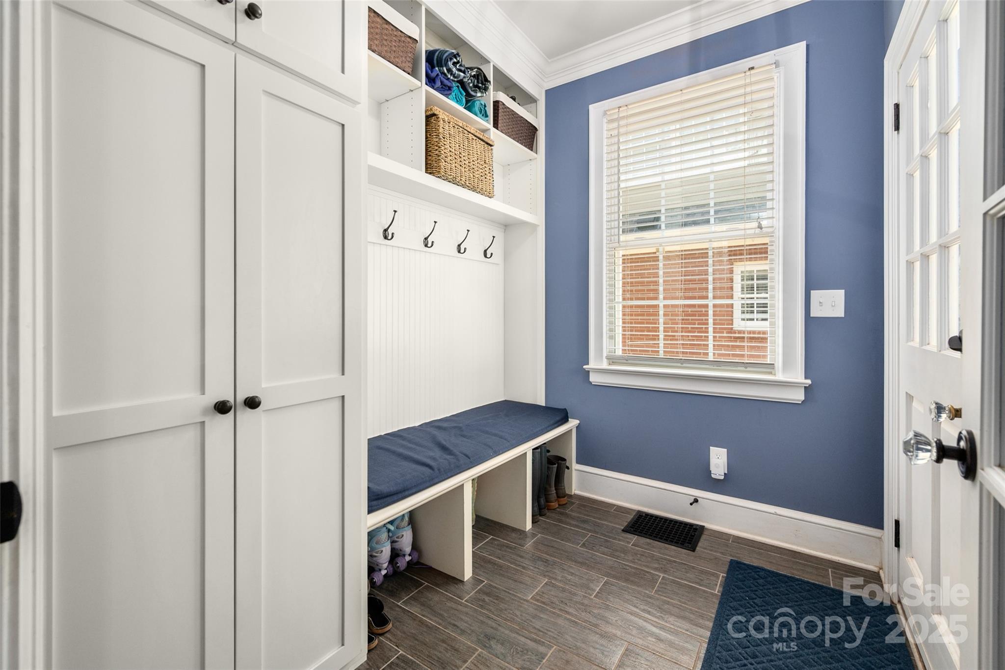 Elizabeth - Residential