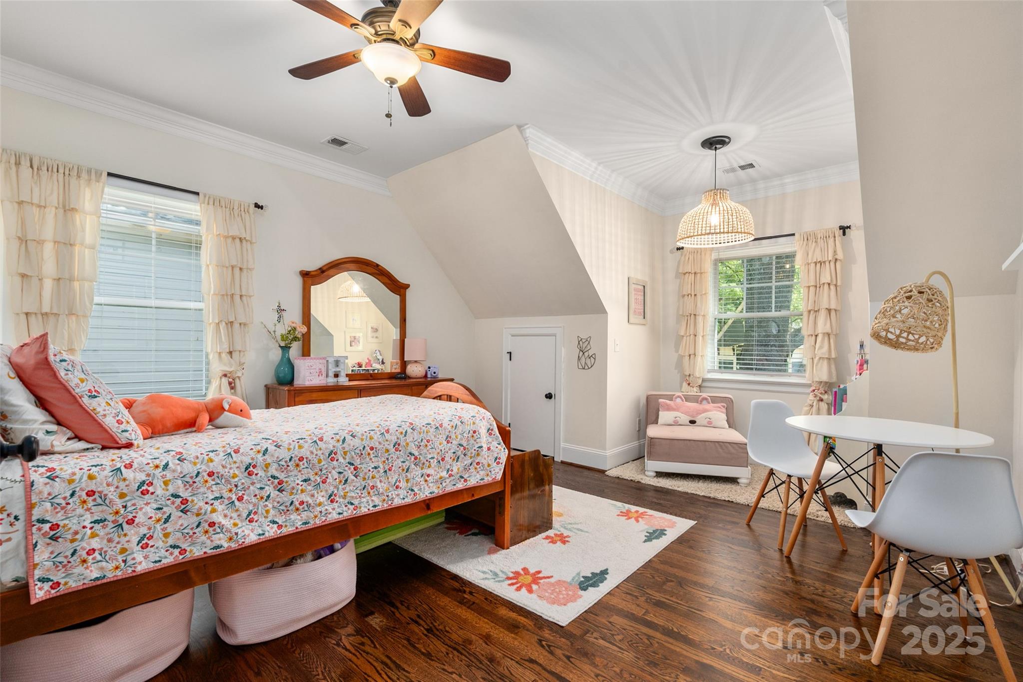 Elizabeth - Residential