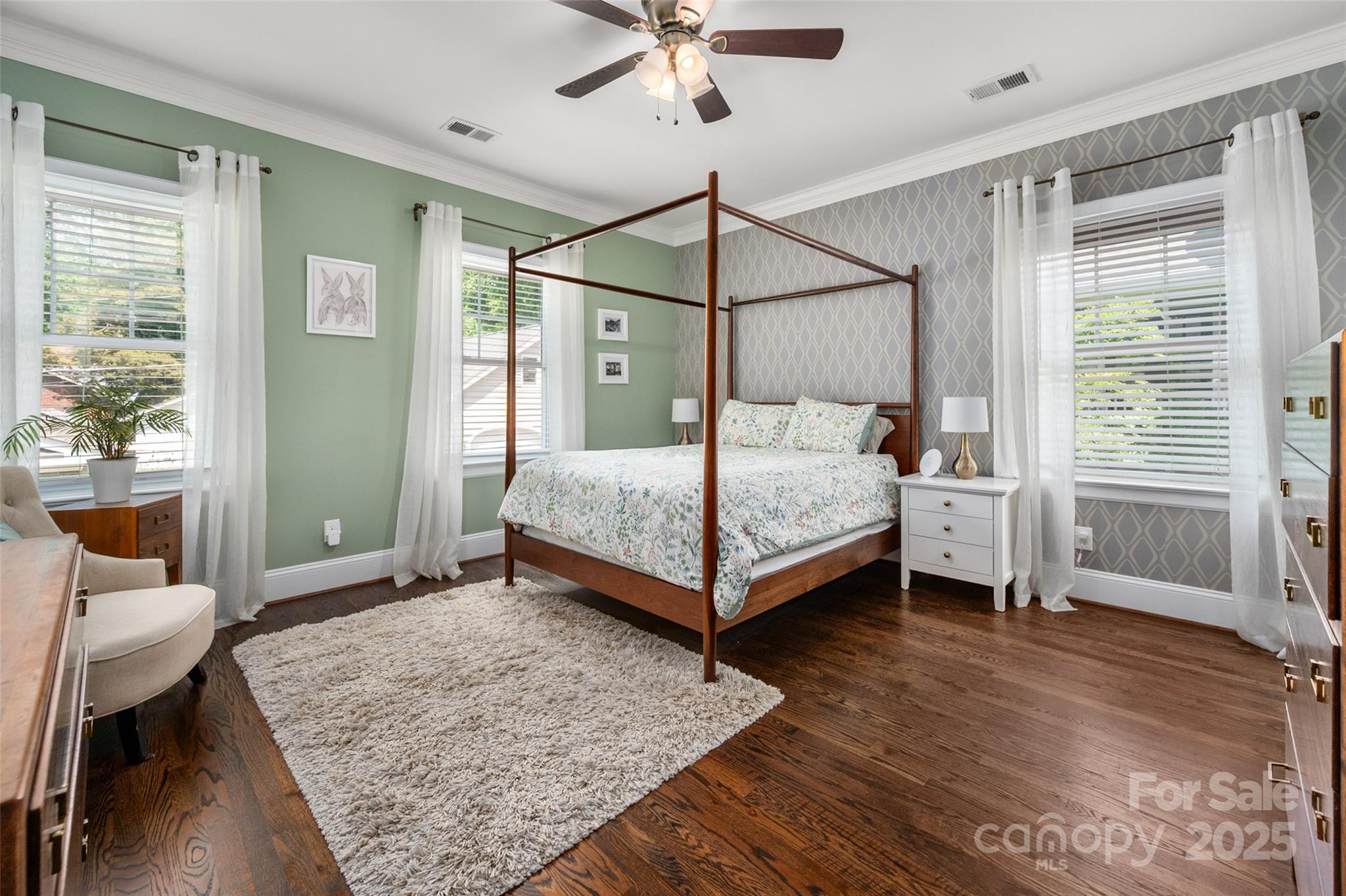 Elizabeth - Residential