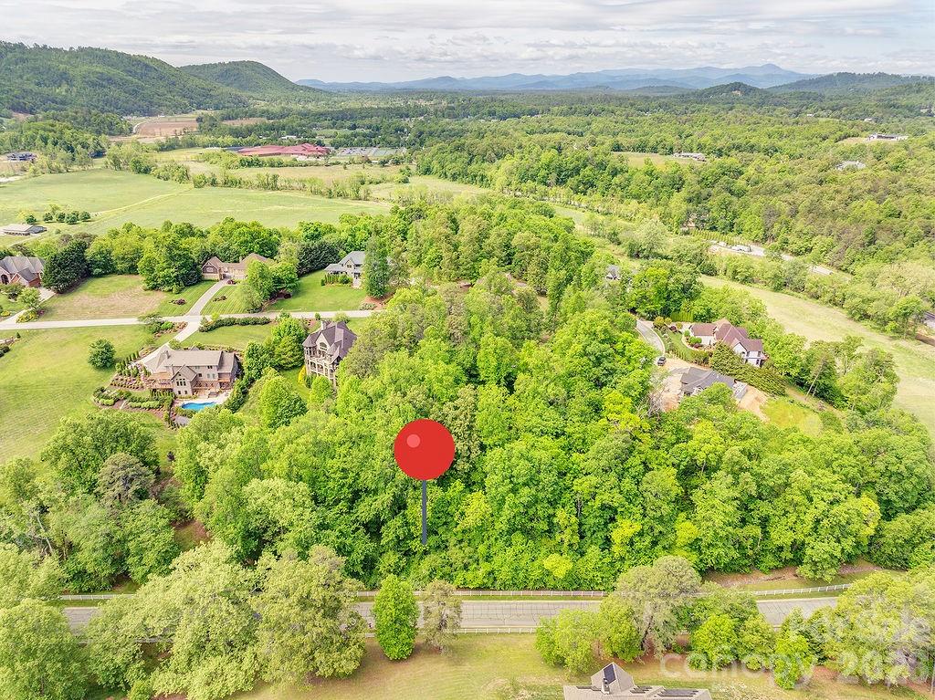 61 Bradford Vistas Drive