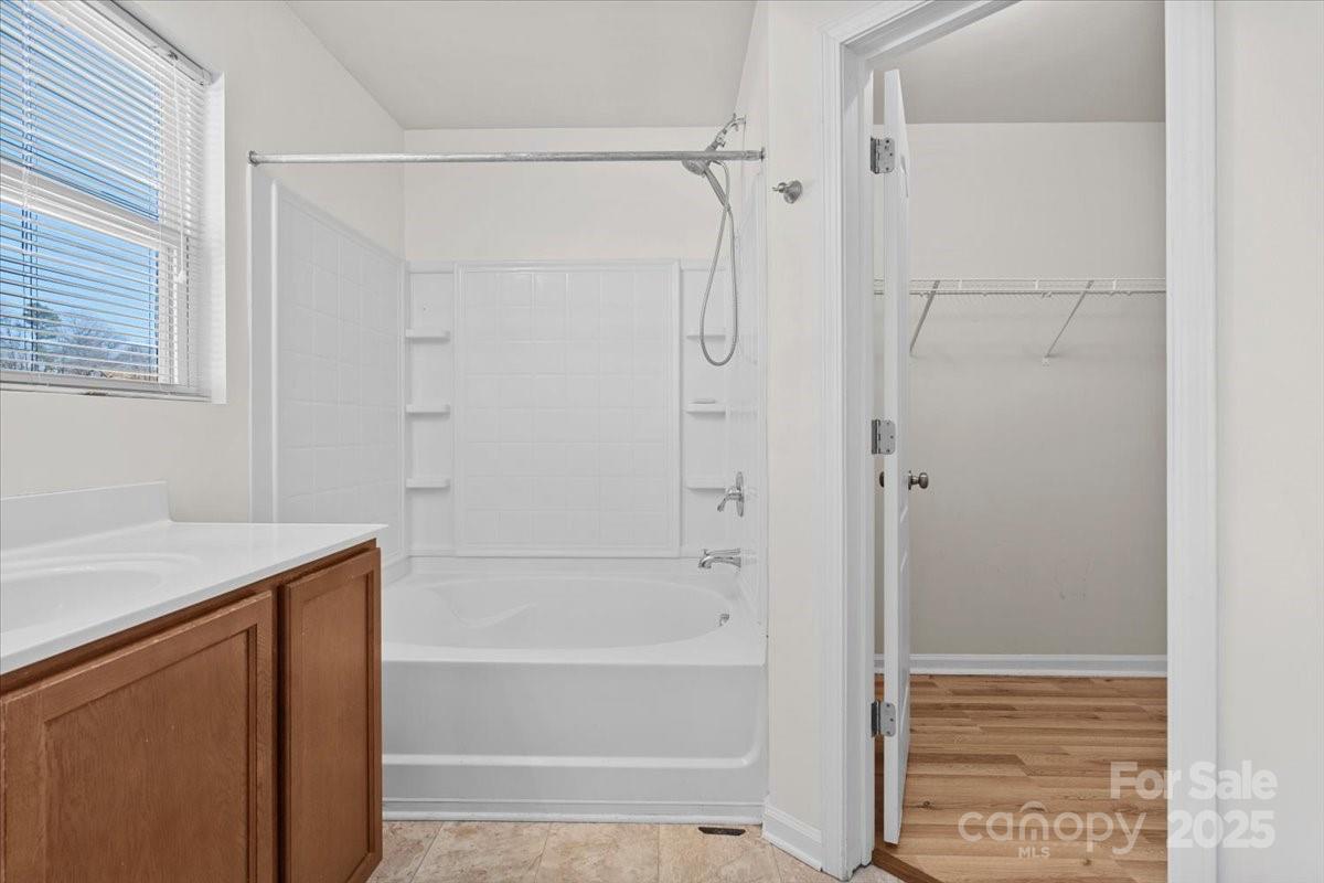 Lakewood Ridge - Residential