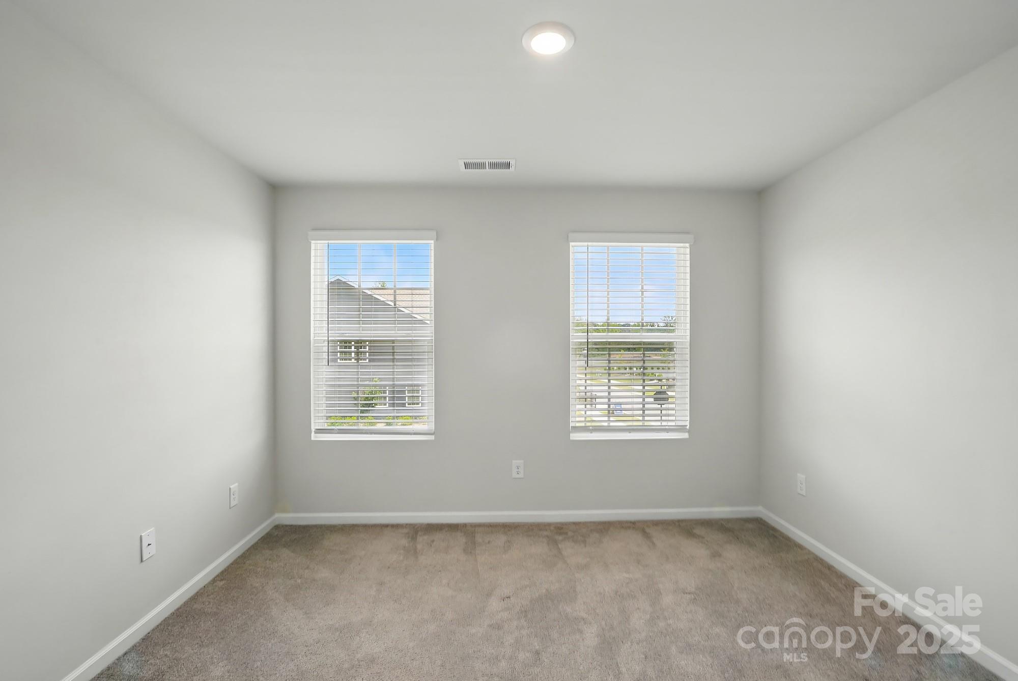 Elizabeth - Residential