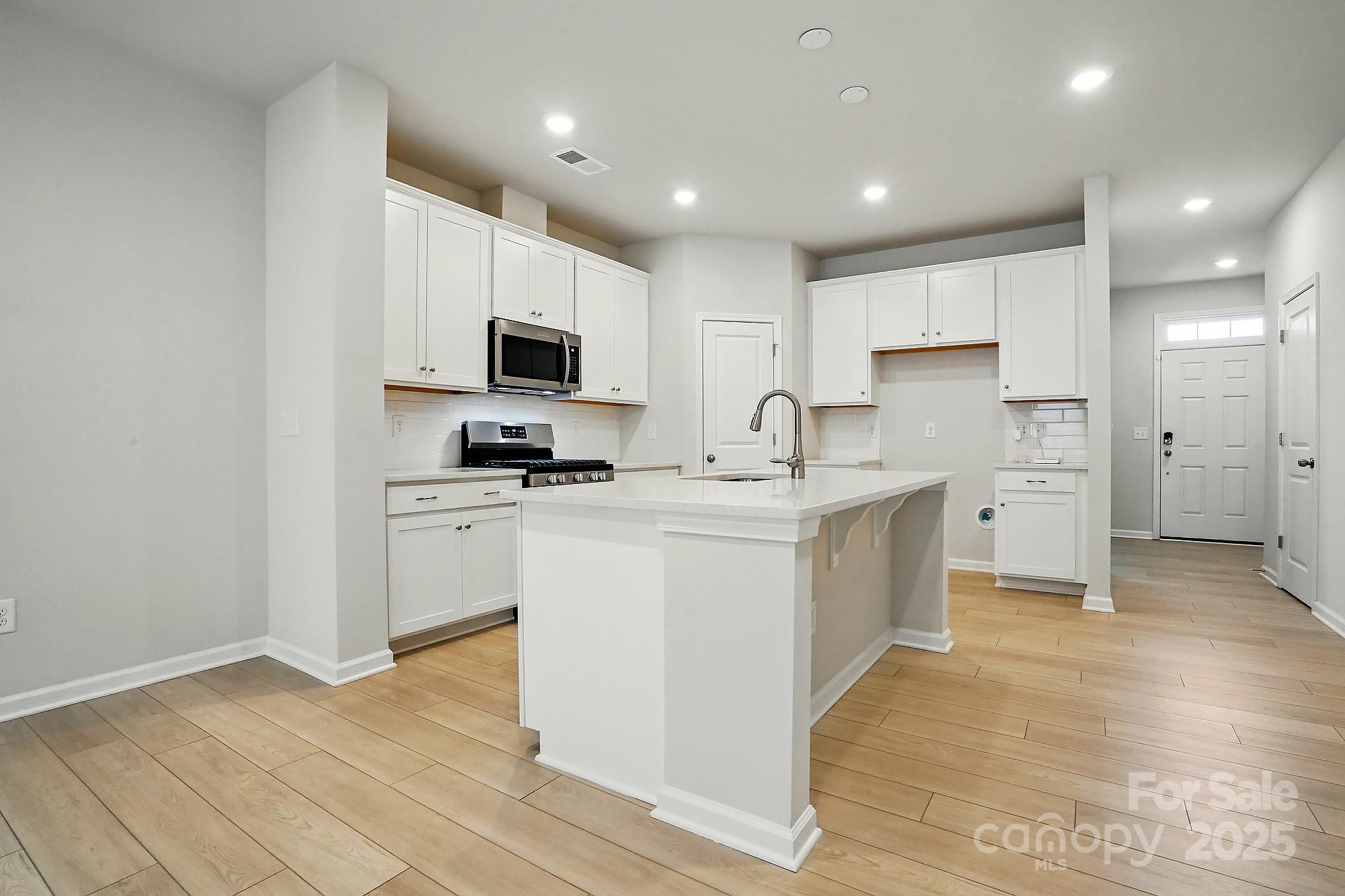 Elizabeth - Residential