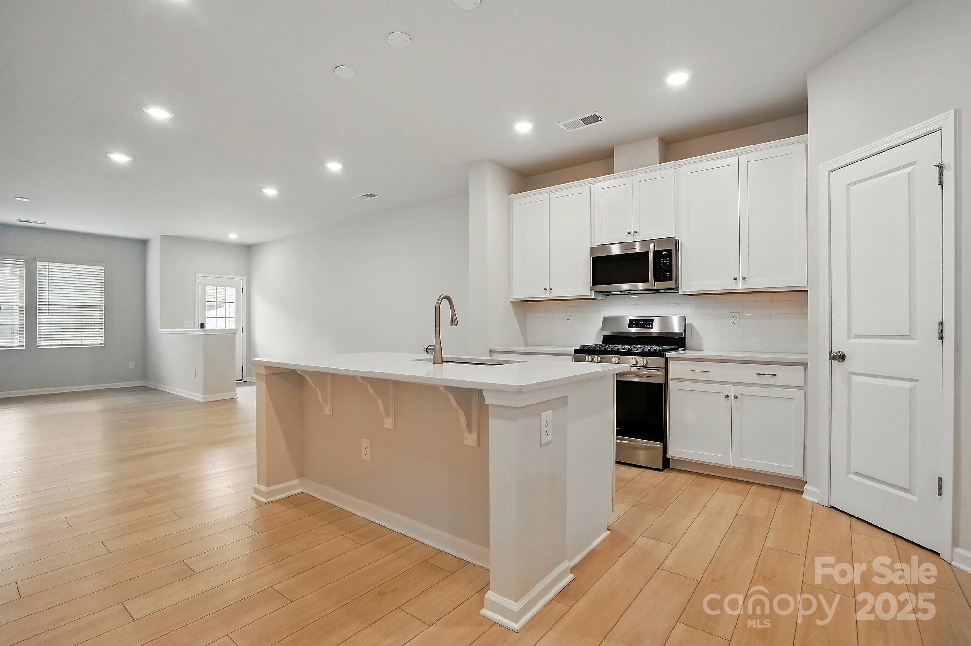 Elizabeth - Residential