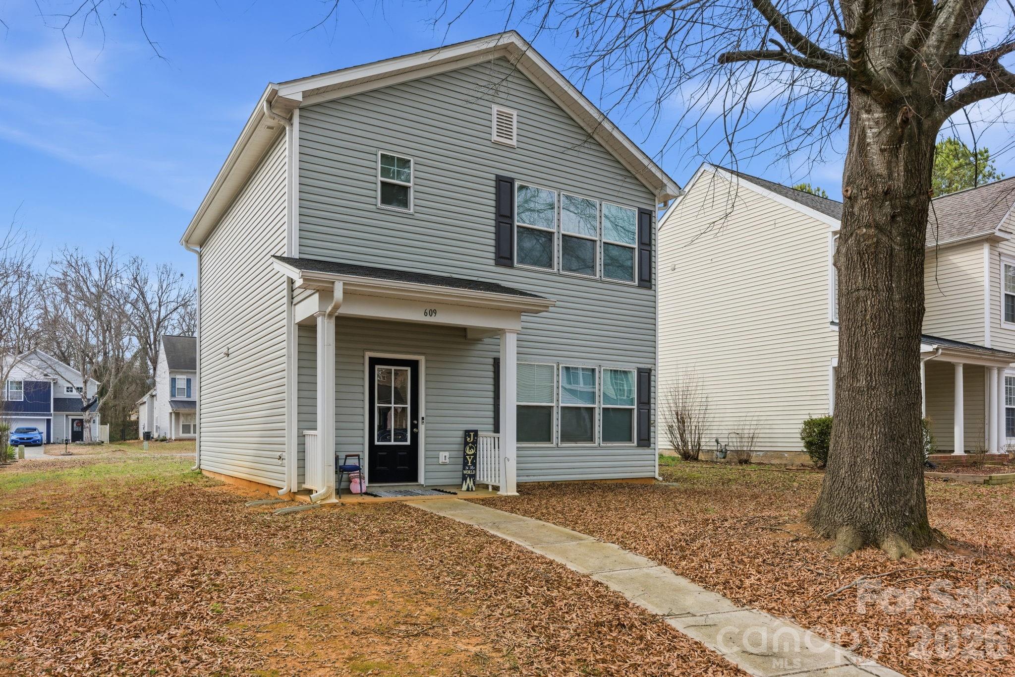 609 N Mulberry Street