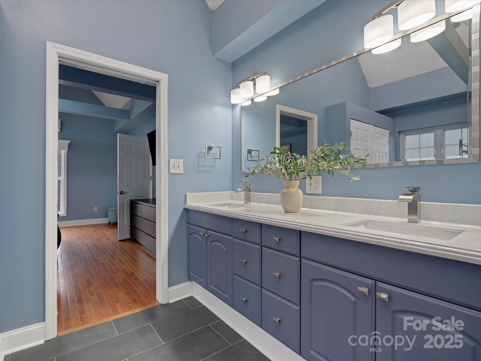 Kingsbury Acres - Residential