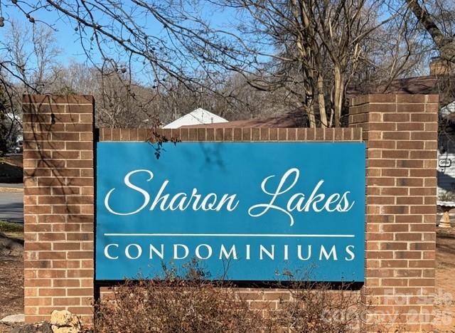 Sharon Lakes - Residential