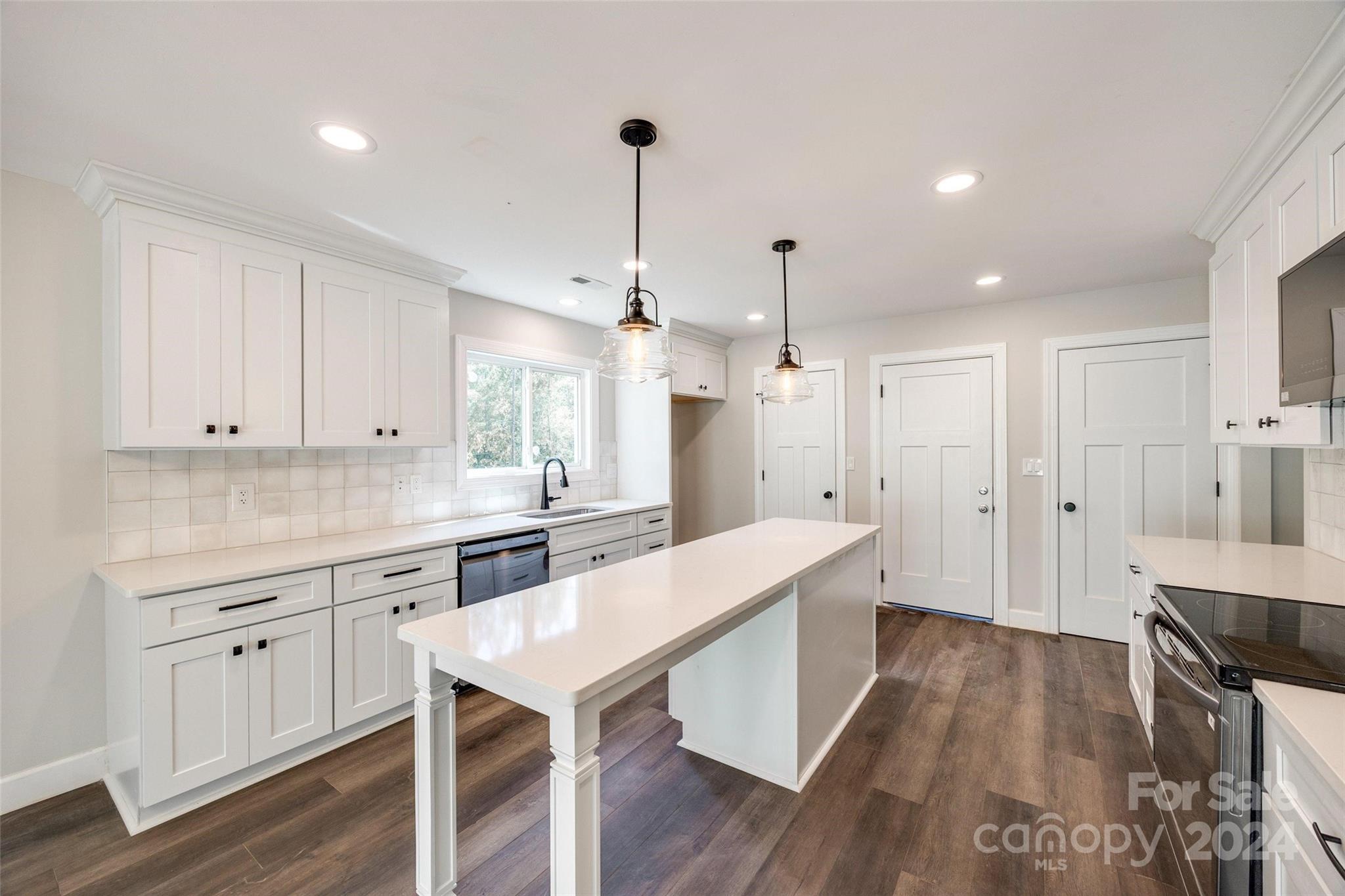 Oak Dale Acres - Residential